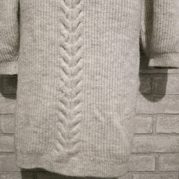 Banana Republic Sweater Dress - Picture 5 of 8